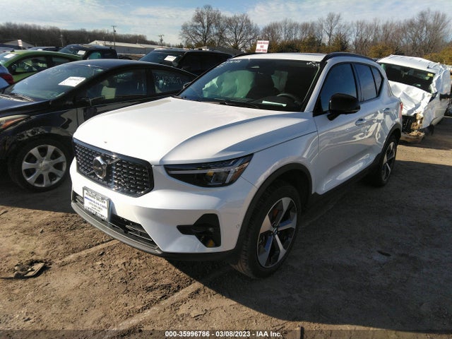 2023 Volvo XC40, VIN: YV4L12UW5P2914311