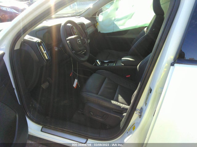 2023 Volvo XC40, VIN: YV4L12UW5P2914311