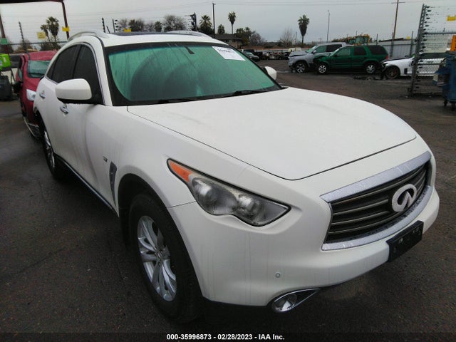 2014 JN8CS1MU3EM450093 main image