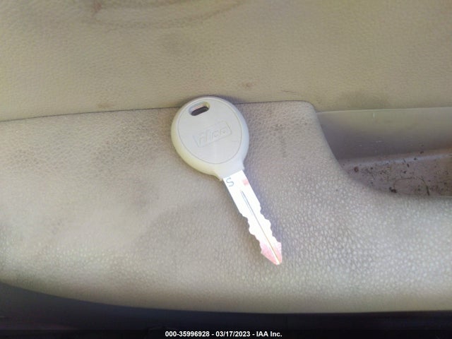 Dodge NITRO SXT 2011 1D4PU5GK6BW534081 Image 3
