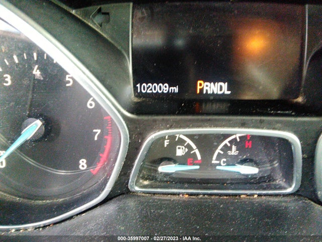 2015 FORD FOCUS SE VIN: 1FADP3K26FL318764