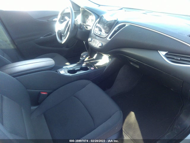 2022 Chevrolet Malibu, VIN: 1G1ZD5ST8NF162312