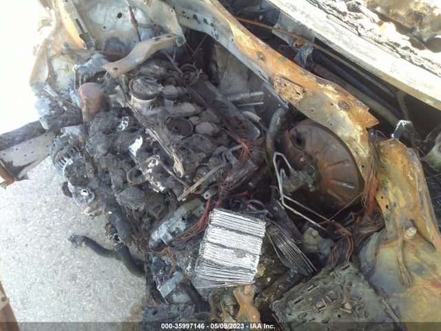 WVGAV7AX0GW074757 Volkswagen Tiguan R-line