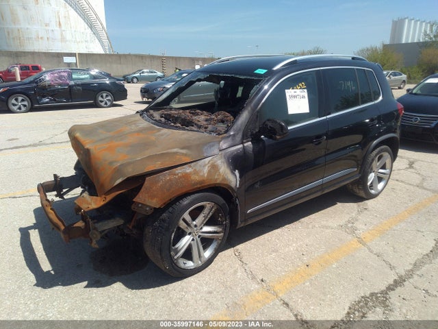 WVGAV7AX0GW074757 Volkswagen Tiguan R-line
