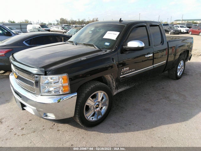 2013 CHEVROLET SILVERADO 1500 LT VIN: 1GCRCSE05DZ143675