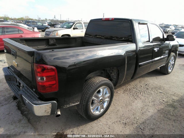 2013 CHEVROLET SILVERADO 1500 LT VIN: 1GCRCSE05DZ143675