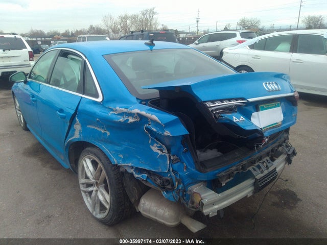 2022 Audi A4, VIN: WAUEAAF48NN015307