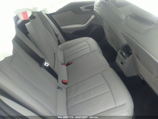 2022 Audi A4, VIN: WAUEAAF48NN015307