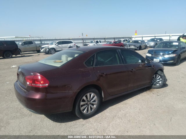 1VWAS7A32EC094269 Volkswagen Passat Wolfsburg Ed