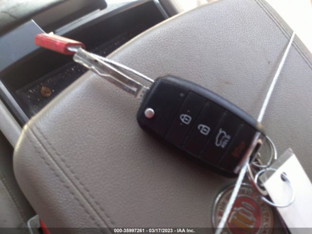 KNDMA5C19G6144556 KIA Sedona L