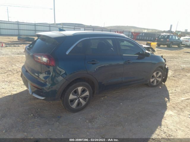 KNDCB3LC0K5322075 KIA NIRO LX