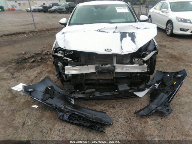 5XXG14J29MG009593 KIA K5 LXS
