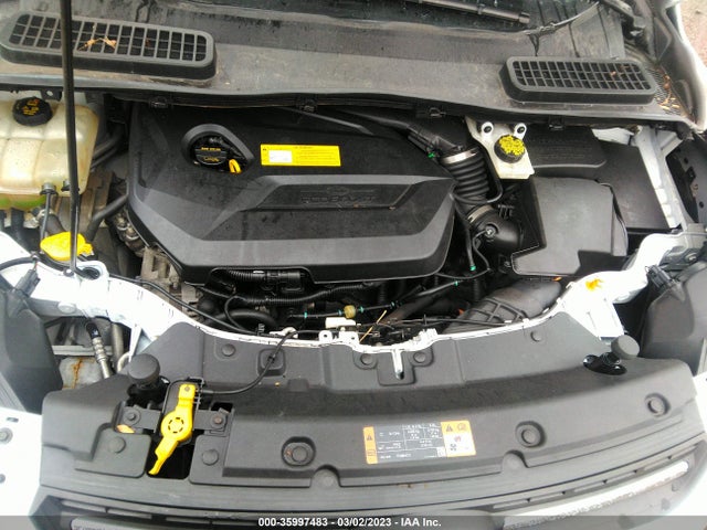 2015 Ford Escape, VIN: 1FMCU9GX1FUB54769
