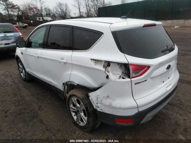 2015 Ford Escape, VIN: 1FMCU9GX1FUB54769