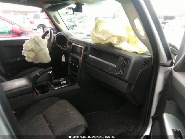 1J4RG4GK4AC119455 Jeep Commander Sport