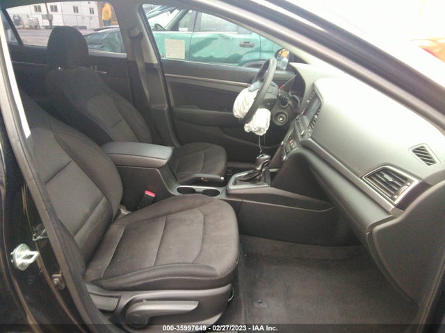 Hyundai ELANTRA SEL 2018 5NPD84LF8JH225742 Image 6