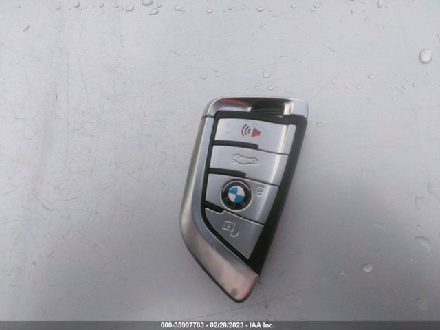 BMW 7 Series 750i Xdrive 2022 WBA7U2C01NCH48997 Image 11