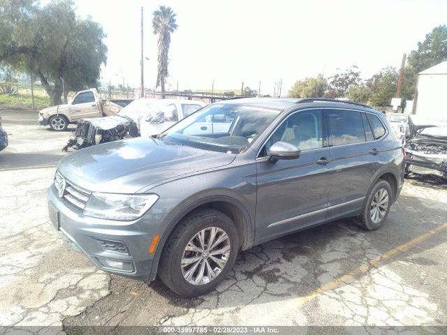 3VV3B7AX8JM009296 Volkswagen Tiguan Sel/se