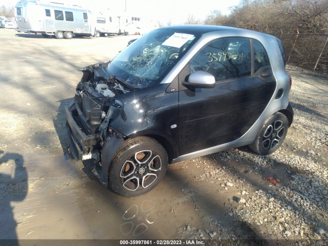 2017 Smart Fortwo, VIN: WMEFJ5DA1HK172403