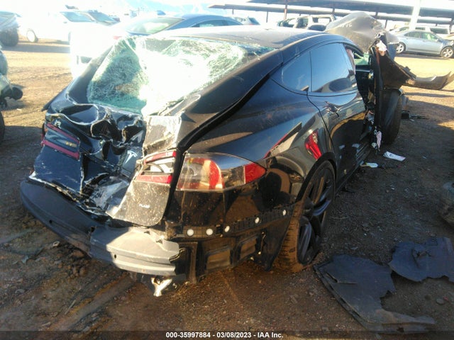 Tesla Model S Plaid 2021 5YJSA1E69MF456627 Image 5