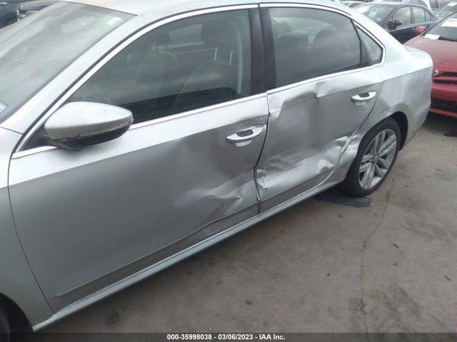 2017 VOLKSWAGEN PASSAT 1.8T SEL PREMIUM VIN: 1VWCT7A31HC066439