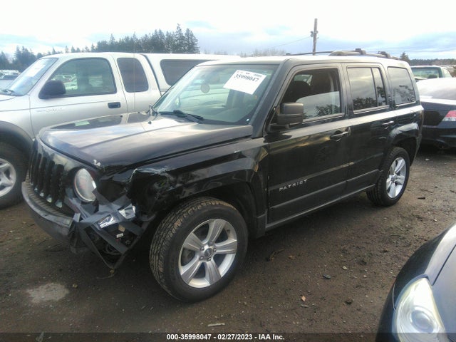 Jeep Patriot Latitude 2015 1C4NJRFB7FD312544 Image 2