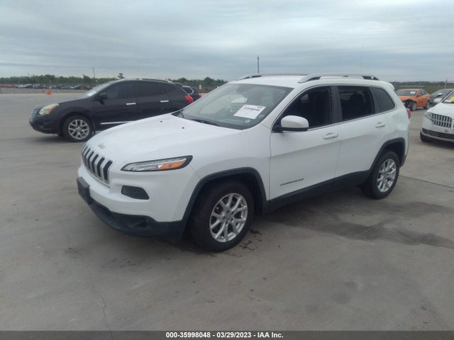 1C4PJLCB7GW173001 Jeep Cherokee Latitude