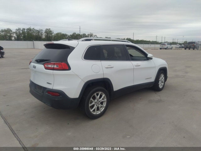 1C4PJLCB7GW173001 Jeep Cherokee Latitude