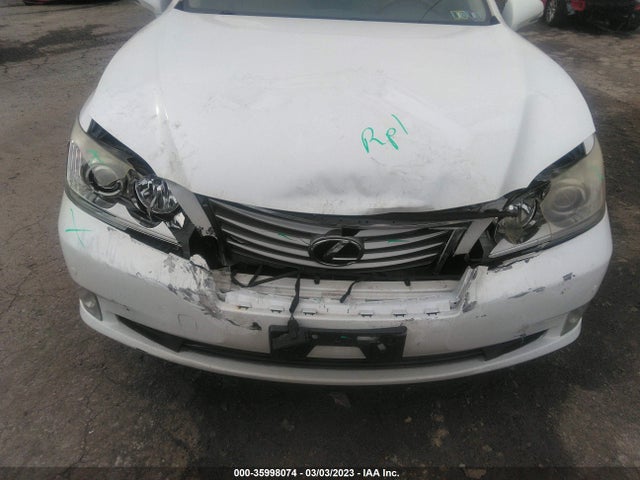 JTHBK1EG8C2495652 Lexus ES 350