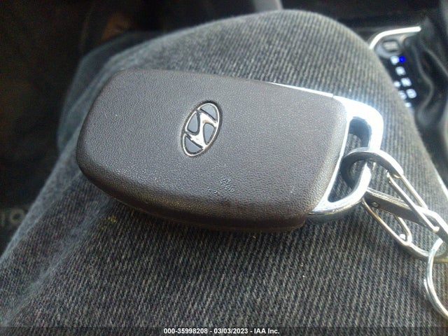 2018 Hyundai Ioniq, VIN: KMHC75LD0JU075517