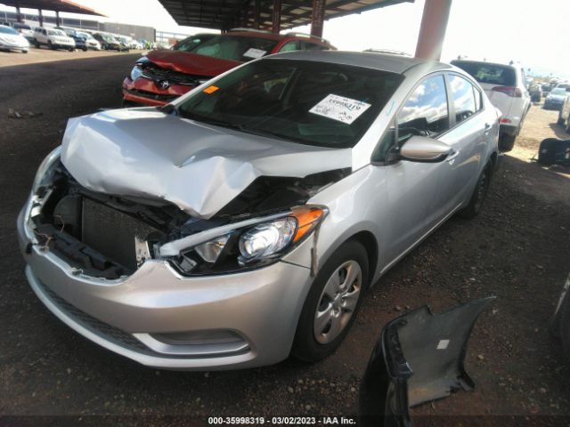 KNAFK4A61F5425752 KIA FORTE LX