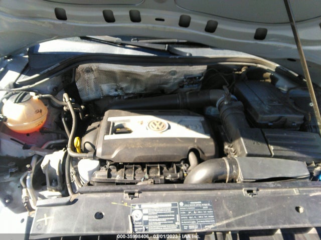 WVGAV7AX6HK023580 Volkswagen TIGUAN