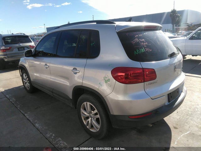 WVGAV7AX6HK023580 Volkswagen TIGUAN