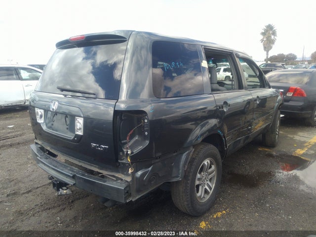 2004 HONDA PILOT EX VIN: 2HKYF18534H532939