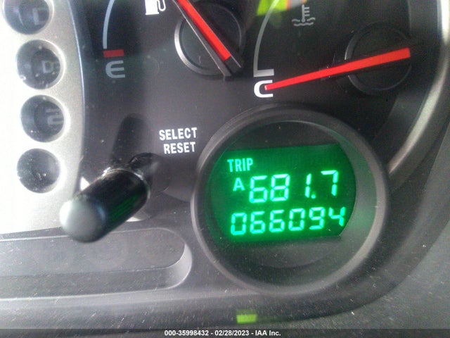 2004 HONDA PILOT EX VIN: 2HKYF18534H532939