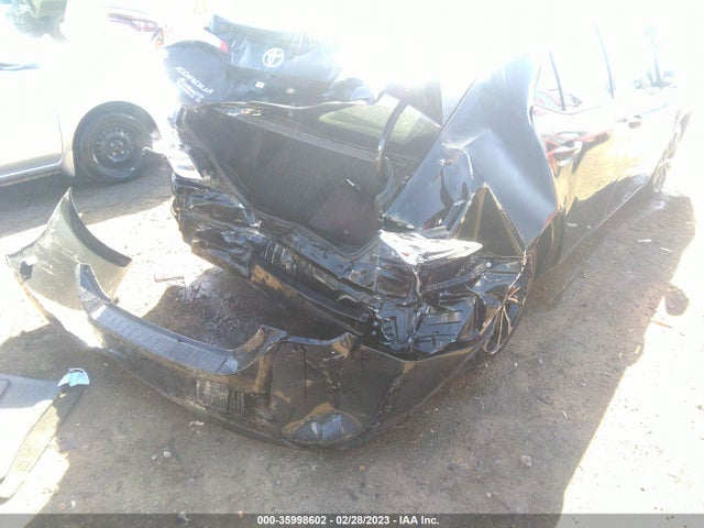 2017 Toyota Corolla, VIN: 5YFBURHE5HP696938