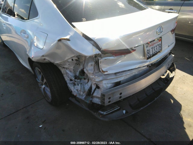 JTHBA1D27K5097869 Lexus Is Is 300