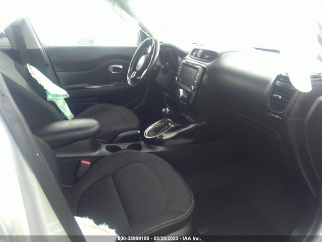KIA SOUL + 2018 KNDJP3A5XJ7574173 Image 5