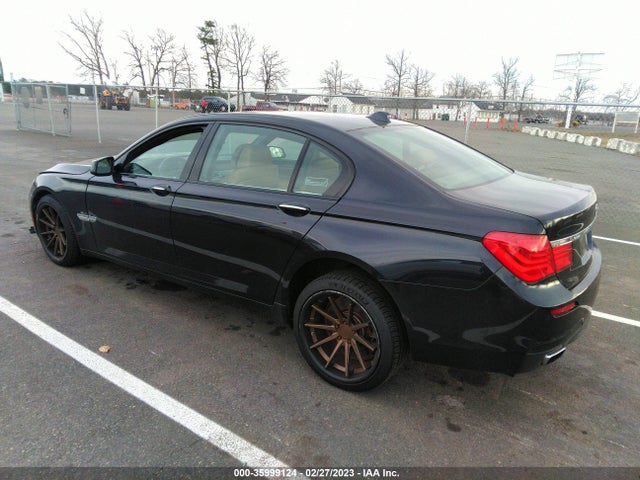 35999124 :رقم المزاد ، WBAKB8C50BCY65364 vin ، 2011 Bmw 7 Series 750li مزاد بيع