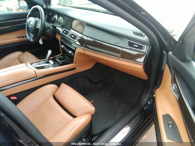 35999124 :رقم المزاد ، WBAKB8C50BCY65364 vin ، 2011 Bmw 7 Series 750li مزاد بيع