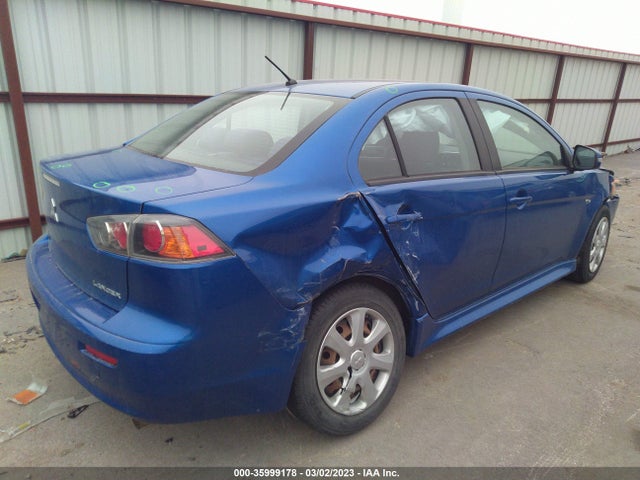 JA32U2FUXFU014930 Mitsubishi LANCER ES