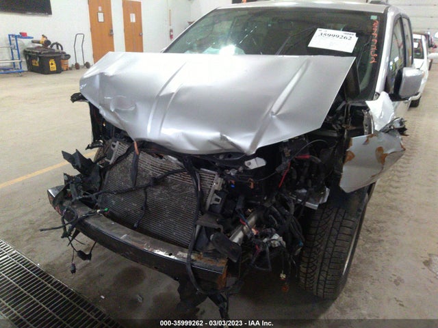 2A4RR5DG6BR698067 Chrysler Town & Country Touring