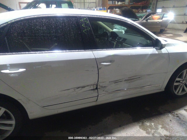 1VWGT7A37HC032524 Volkswagen Passat 1.8t Se W/technology