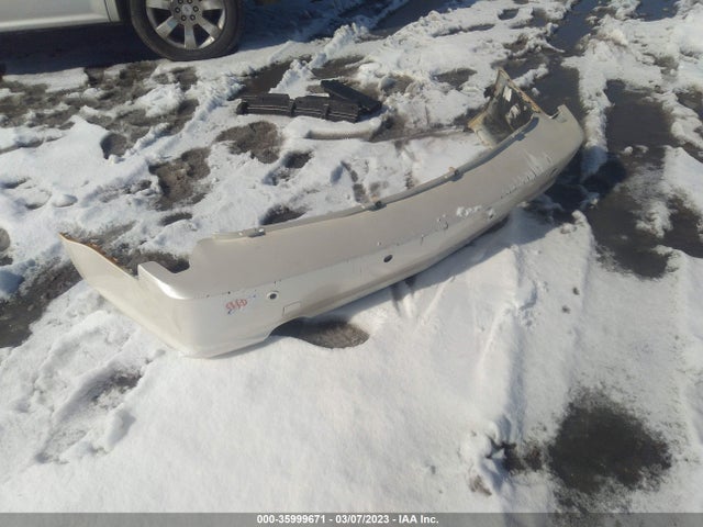 Cadillac Srx Awd 2008 1GYEE637980101367 Image 4