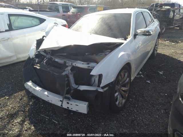 Chrysler 300 Limited 2018 2C3CCAEG5JH145875 Image 2