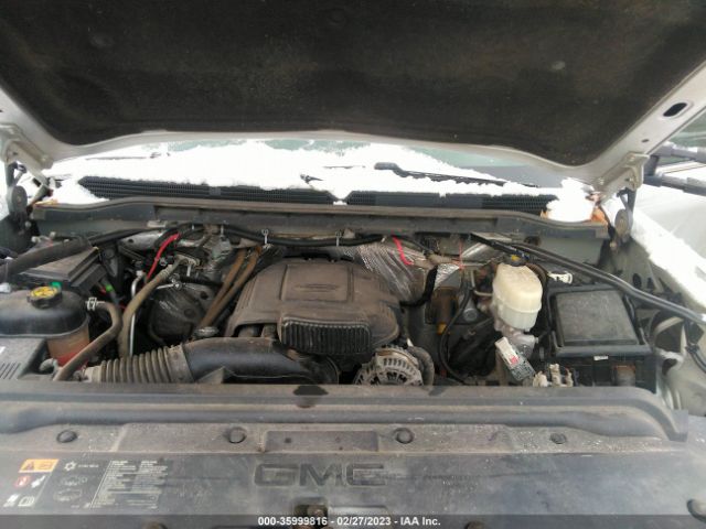1GT12SEG5HF119946 GMC Sierra 2500hd Sle