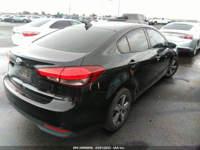 3KPFL4A77JE225982 KIA FORTE LX