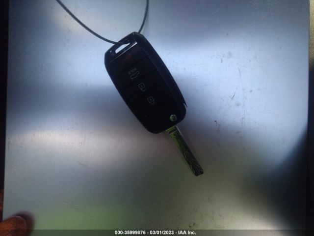 KNAGM4A73F5649418 KIA Optima Lx