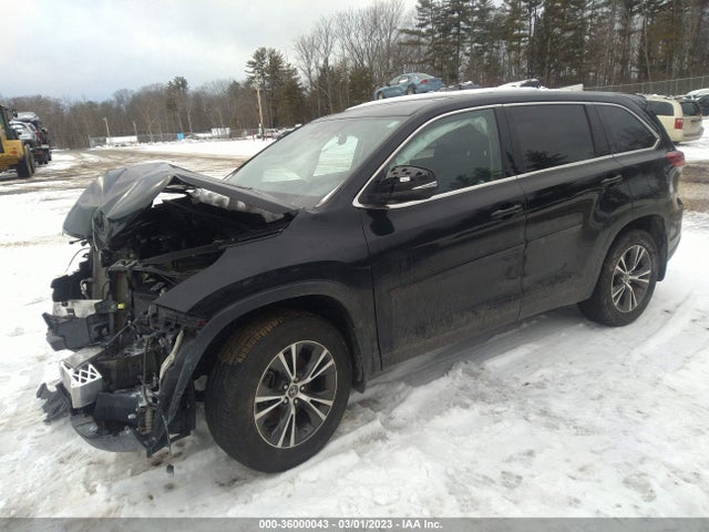 Toyota Highlander Le 2019 5TDBZRFH2KS703373 Image 2
