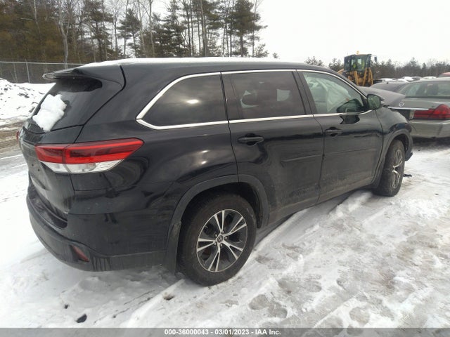 Toyota Highlander Le 2019 5TDBZRFH2KS703373 Image 4